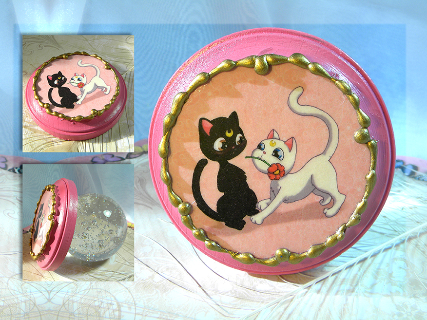 Kitty Flower Plaque