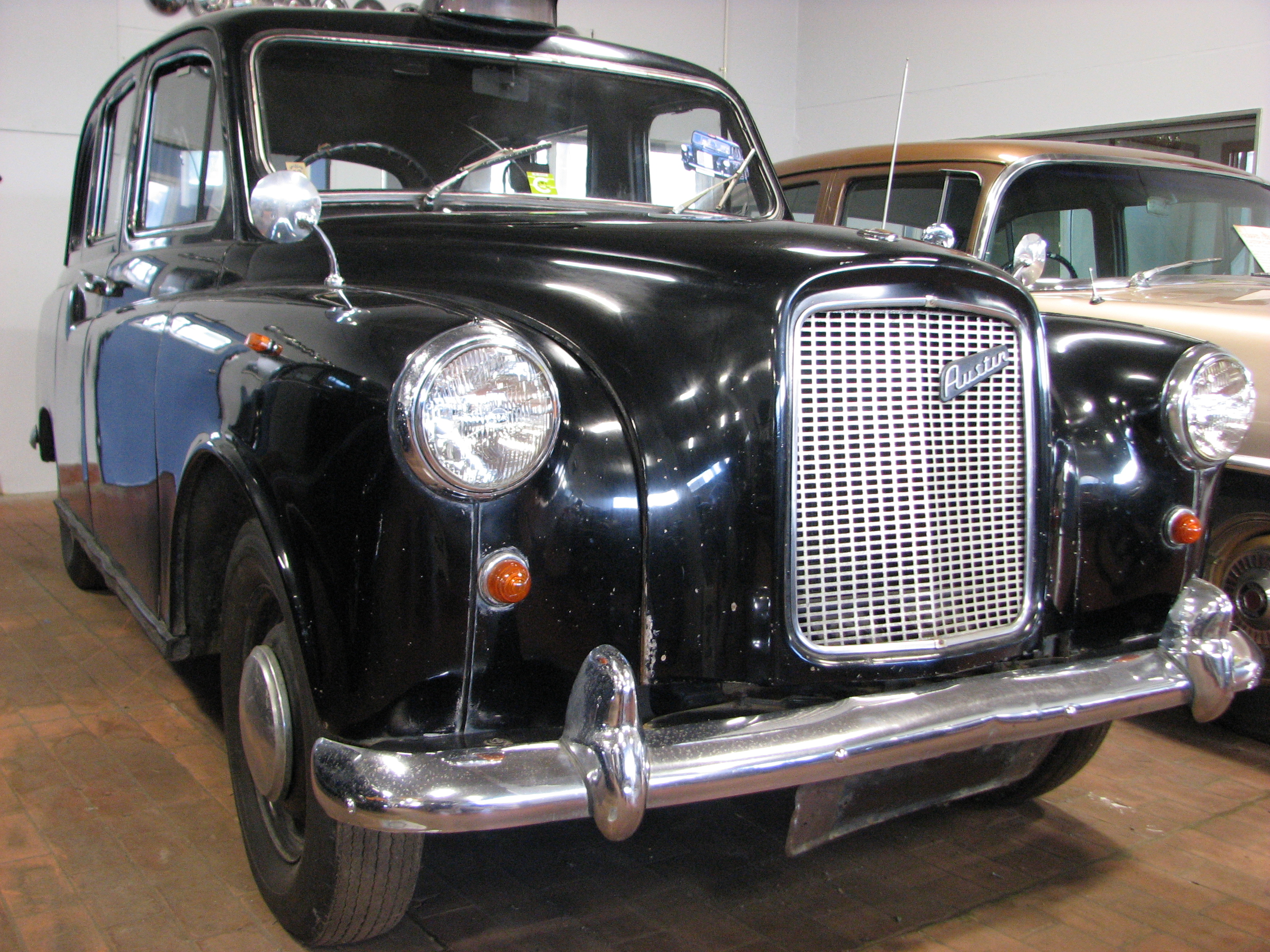 Austin FX4