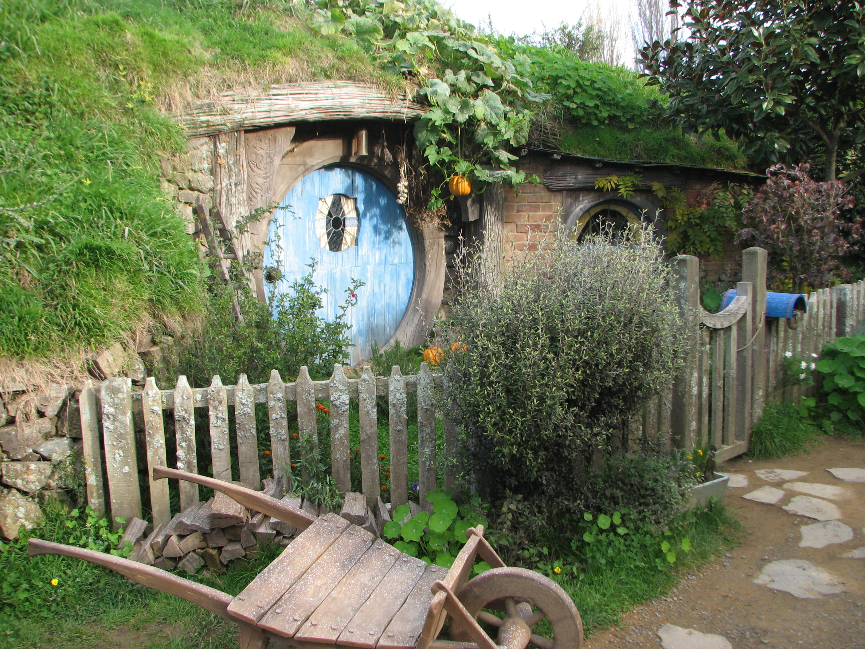 Hobbit hole 3