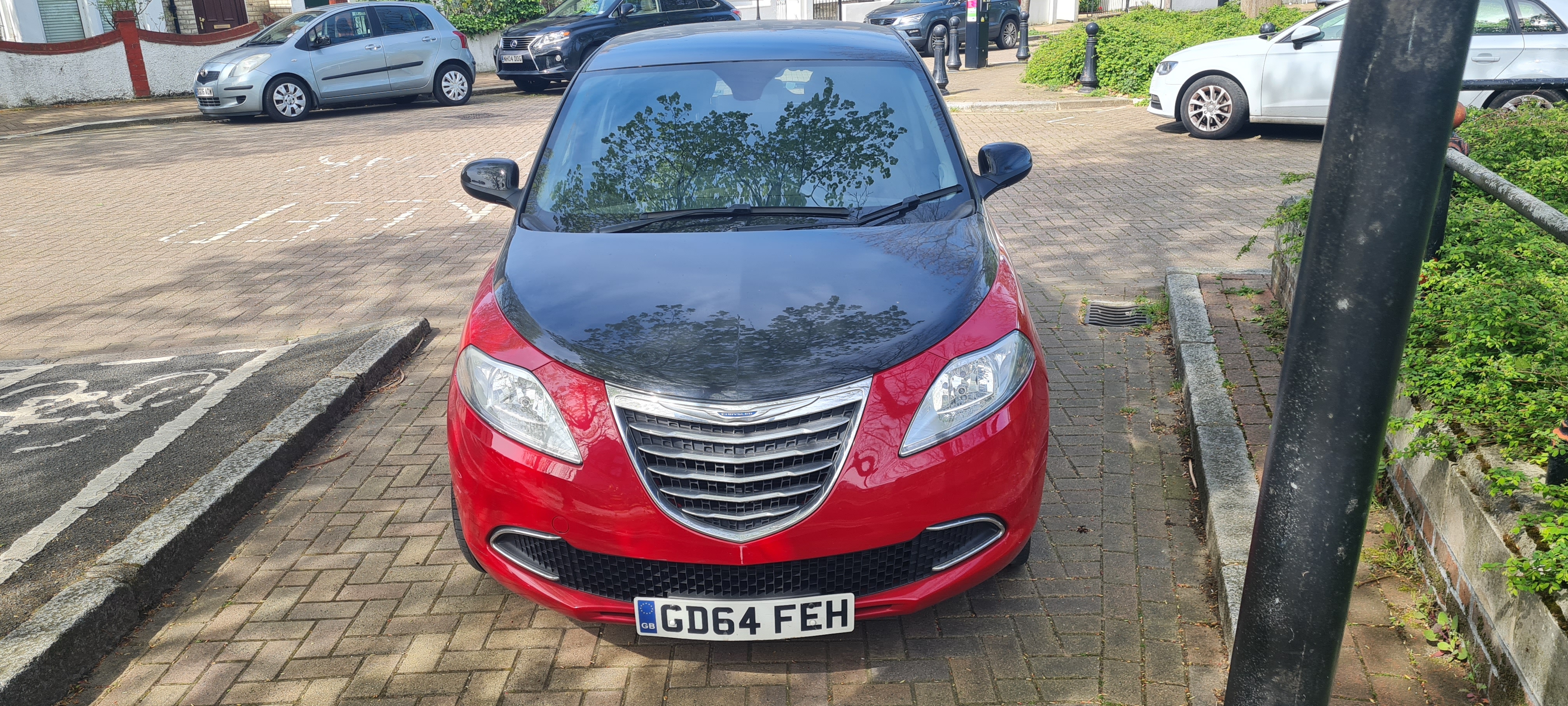 2011 Chrysler Ypsilon in Wandsworth